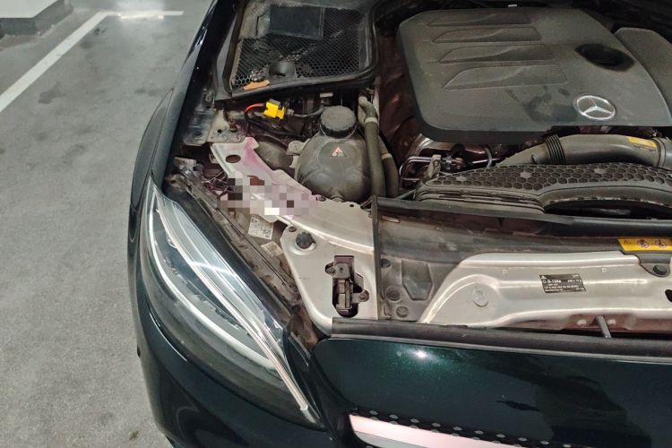 Used Mercedes-Benz C-Class 2021 C 260 L Sport Edition Engine Bay Right
