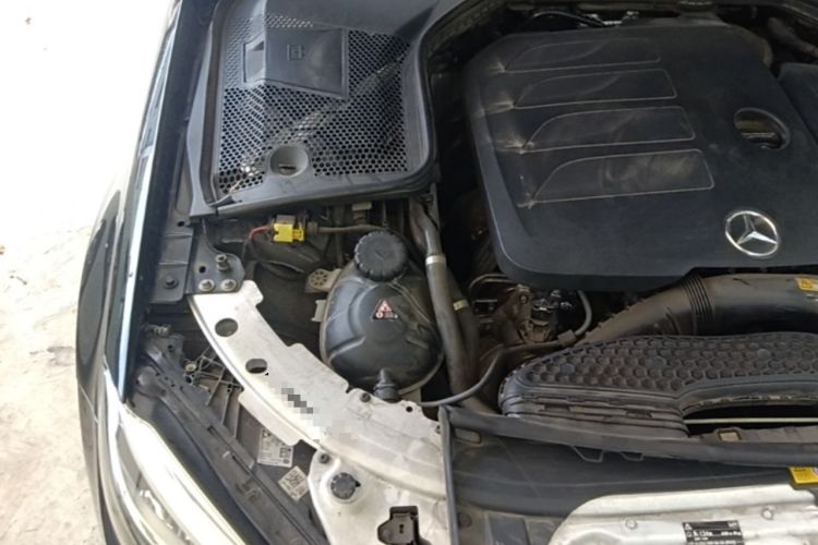 Used Mercedes-Benz C-Class 2021 C 260 L Sport Edition Star Collection Engine Bay Right