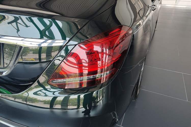 Used Mercedes-Benz C-Class 2021 C 200 L Fashion Edition Sport Version Exterior 3