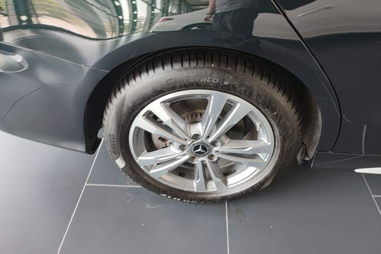 Used Mercedes-Benz C-Class 2021 C 200 L Fashion Edition Sport Version Exterior 5