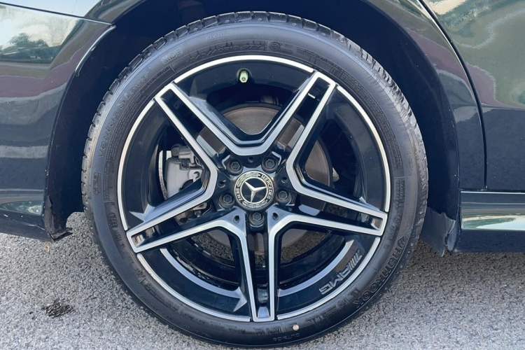 Used Mercedes-Benz C-Class 2021 C 260 L Sport Edition Star Collection Exterior 5