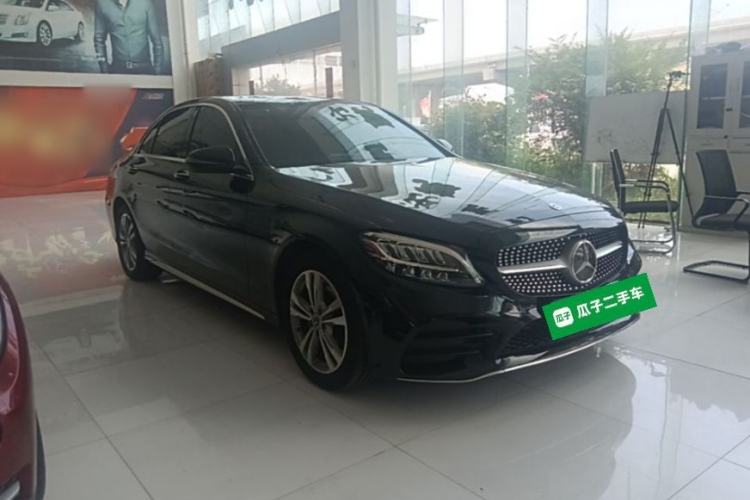 Used Mercedes-Benz C-Class 2021 C 200 L Fashion Edition Sport Version Front Right 45 Deg