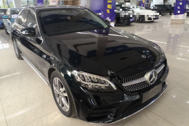 Used Mercedes-Benz C-Class 2021 C 200 L Fashion Edition Sport Version Front Right 45 Deg