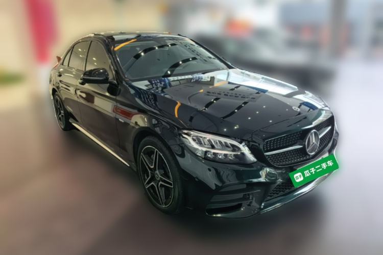 Used Mercedes-Benz C-Class 2021 C 260 L Sport Edition Star Collection Front Right 45 Deg