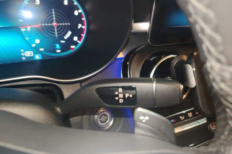 Used Mercedes-Benz C-Class 2021 C 200 L Dynamic Sport Edition Gear Lever