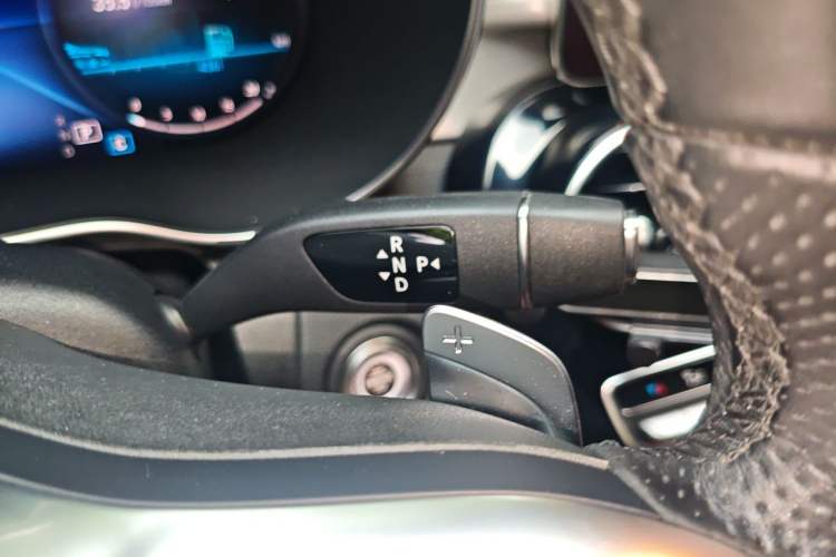 Used Mercedes-Benz C-Class 2021 C 260 Star Edition Gear Lever