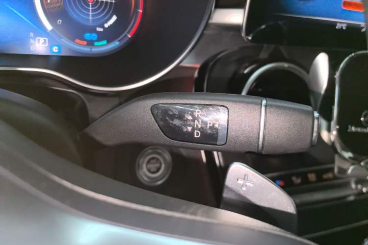 Used Mercedes-Benz C-Class 2021 C 260 L Sport Edition Star Collection Gear Lever