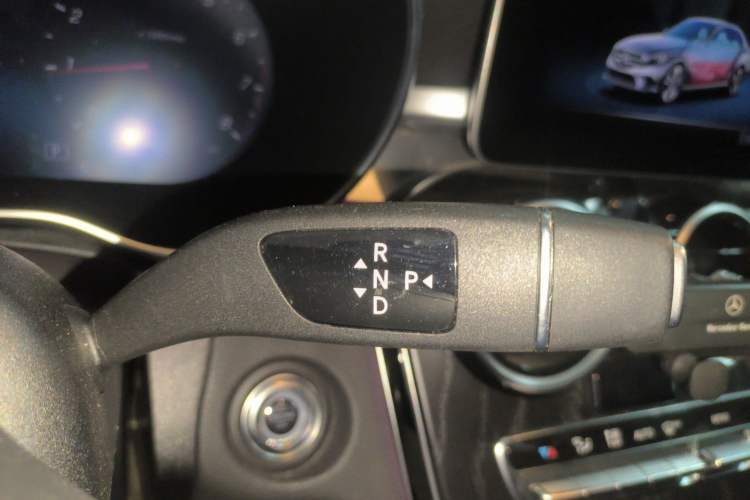Used Mercedes-Benz C-Class 2021 C 200 L Fashion Edition Sport Version Gear Lever