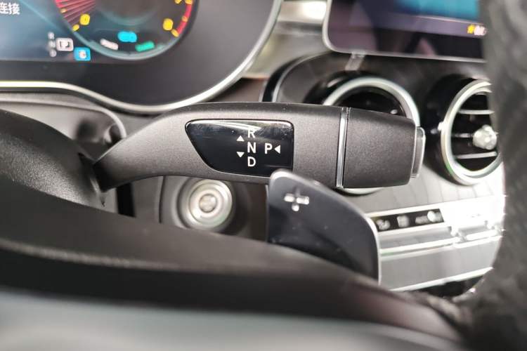 Used Mercedes-Benz C-Class 2021 C 260 L Sport Edition Star Collection Gear Lever