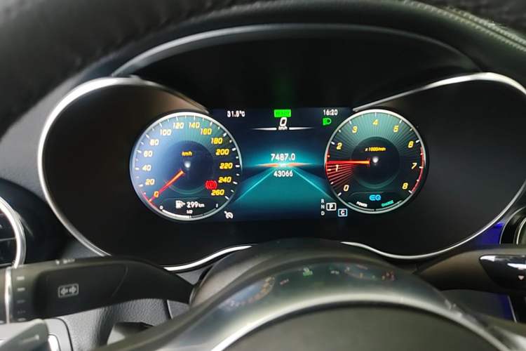 Used Mercedes-Benz C-Class 2021 C 260 L Sport Edition Instrument Cluster