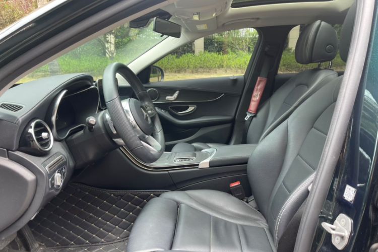 Used Mercedes-Benz C-Class 2021 C 200 L Fashion Edition Sport Version Interior 3