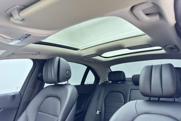 Used Mercedes-Benz C-Class 2021 C 260 L Sport Edition Star Collection Interior 5