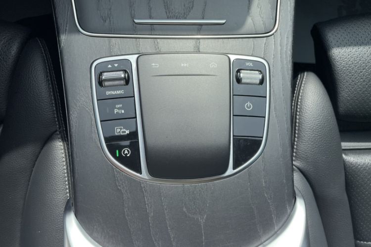 Used Mercedes-Benz C-Class 2021 C 260 L Sport Edition Interior 7