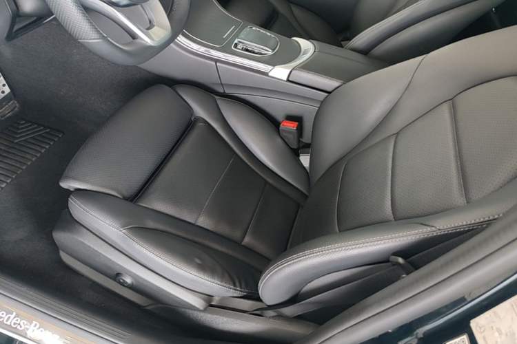 Used Mercedes-Benz C-Class 2021 C 200 L Fashion Edition Sport Version Left Front Seat