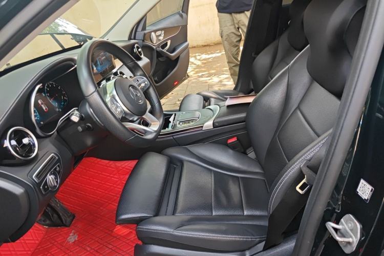 Used Mercedes-Benz C-Class 2021 C 260 L Sport Edition Star Collection Left Front Seat