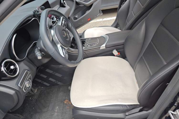 Used Mercedes-Benz C-Class 2021 C 260 L Sport Edition Star Collection Left Front Seat
