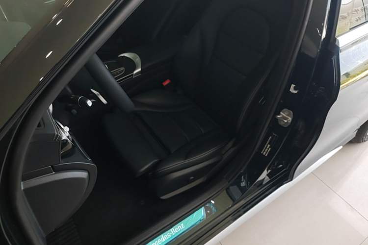 Used Mercedes-Benz C-Class 2021 C 260 L Sport Edition Left Front Seat