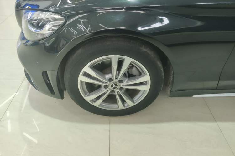 Used Mercedes-Benz C-Class 2021 C 200 L Fashion Edition Sport Version Left Front Wheel Hub