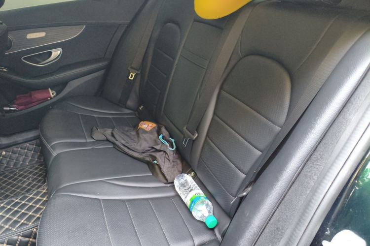 Used Mercedes-Benz C-Class 2021 C 200 L Fashion Edition Sport Version Left Rear Seat