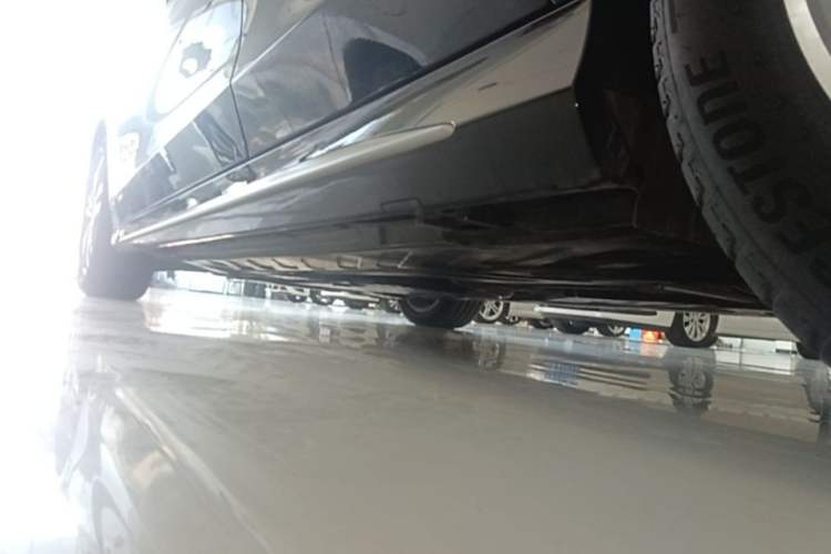 Used Mercedes-Benz C-Class 2021 C 200 L Fashion Edition Sport Version Left Side Sill