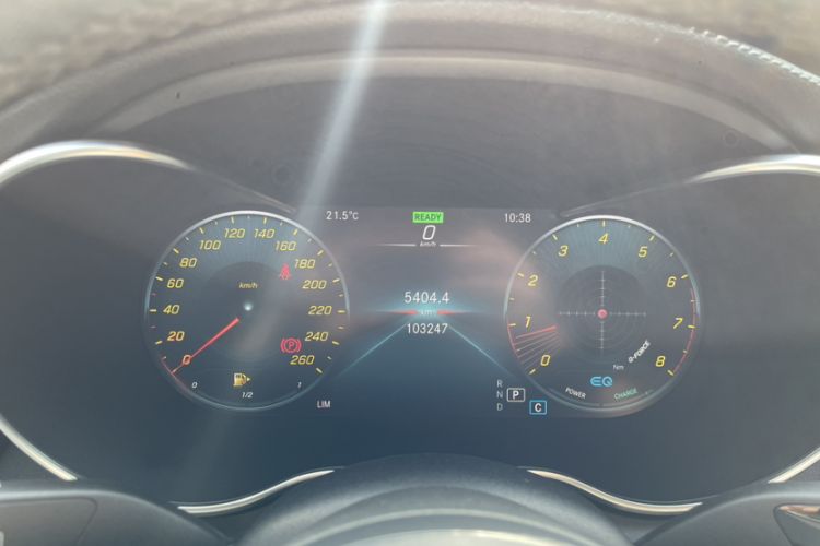 Used Mercedes-Benz C-Class 2021 C 260 L Sport Edition Odometer Close Up