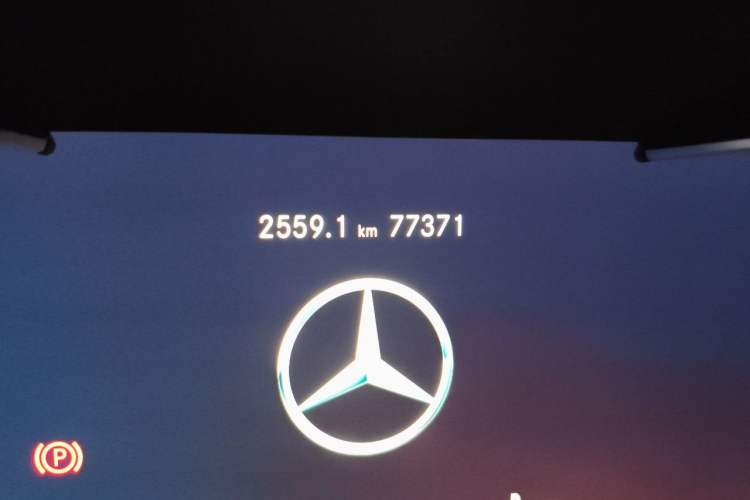 Used Mercedes-Benz C-Class 2021 C 260 L Sport Edition Star Collection Odometer Close Up