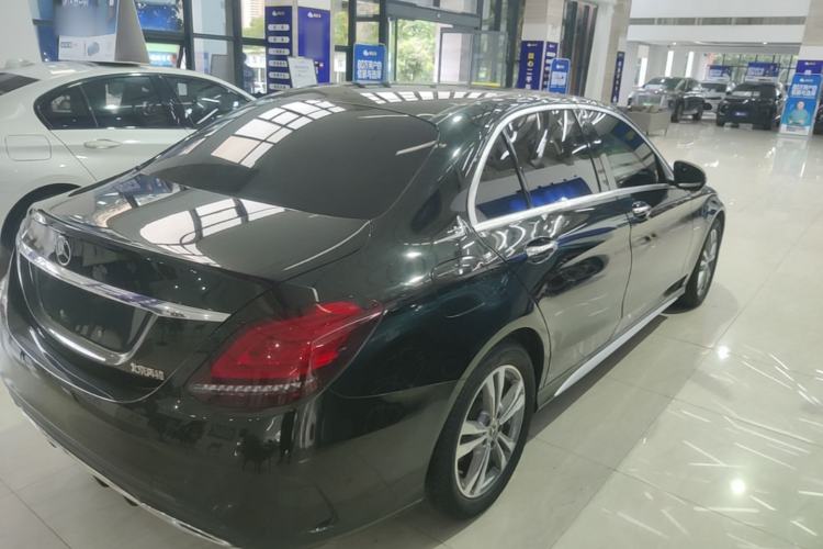 Used Mercedes-Benz C-Class 2021 C 200 L Fashion Edition Sport Version Rear Right 45 Deg