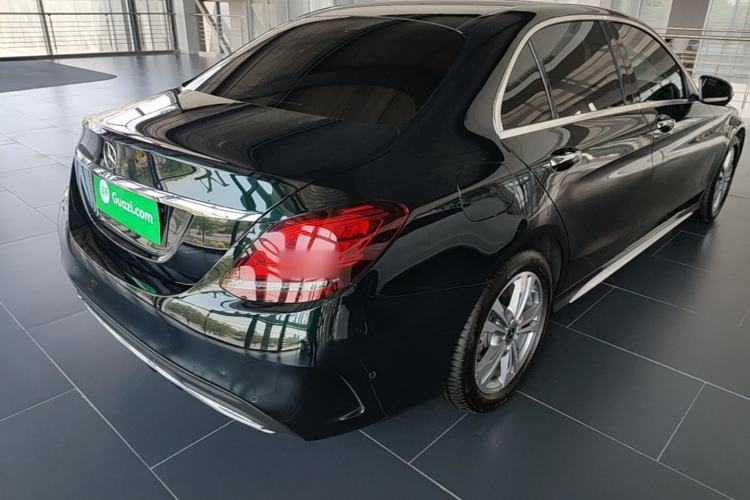 Used Mercedes-Benz C-Class 2021 C 200 L Fashion Edition Sport Version Rear Right 45 Deg