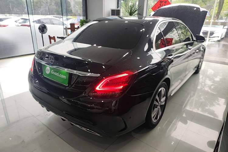 Used Mercedes-Benz C-Class 2021 C 200 L Fashion Edition Sport Version Rear Right 45 Deg