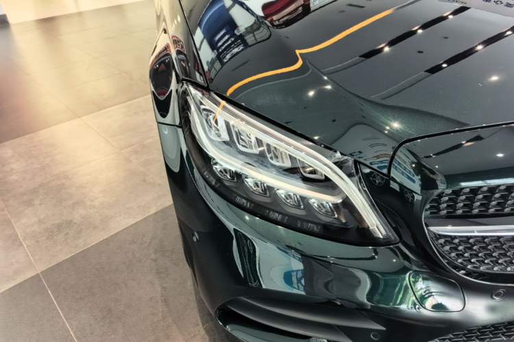 Used Mercedes-Benz C-Class 2021 C 260 L Sport Edition Star Collection Right Front Headlight