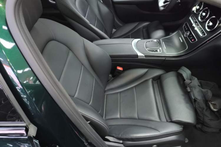 Used Mercedes-Benz C-Class 2021 C 260 L Sport Edition Star Collection Right Front Seat