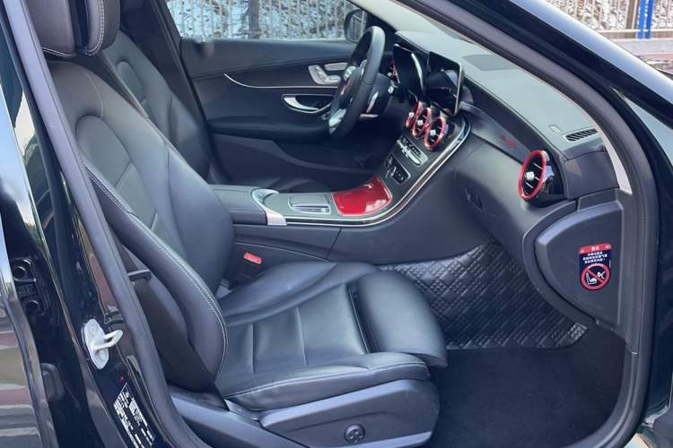 Used Mercedes-Benz C-Class 2021 C 260 L Sport Edition Star Collection Right Front Seat