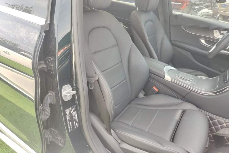 Used Mercedes-Benz C-Class 2021 C 260 L Sport Edition Right Front Seat