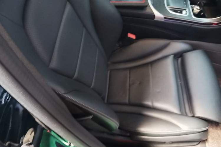Used Mercedes-Benz C-Class 2021 C 260 L Sport Edition Star Collection Right Front Seat