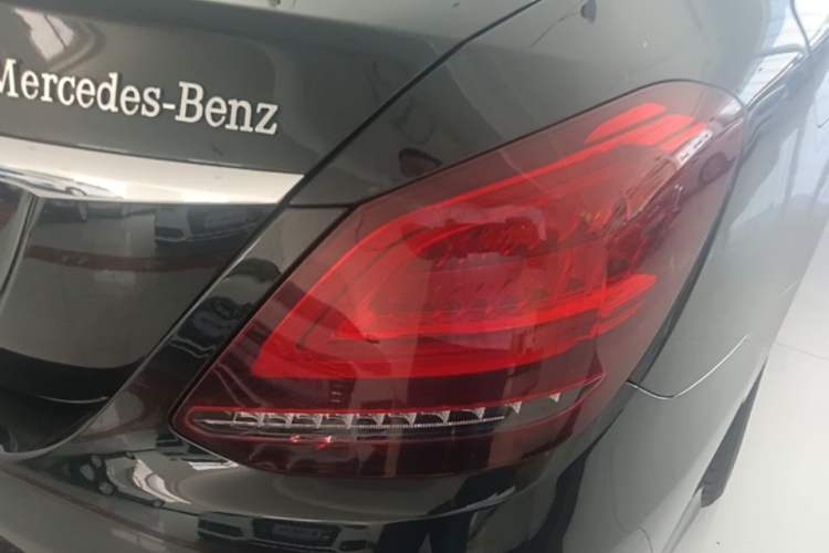 Used Mercedes-Benz C-Class 2021 C 200 L Fashion Edition Sport Version Right Rear Taillight