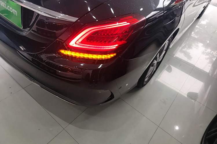 Used Mercedes-Benz C-Class 2021 C 200 L Fashion Edition Sport Version Right Rear Taillight