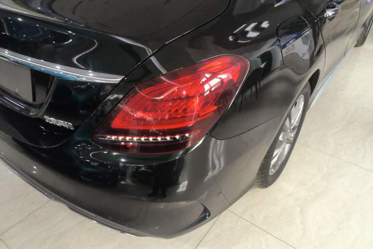 Used Mercedes-Benz C-Class 2021 C 200 L Fashion Edition Sport Version Right Rear Taillight