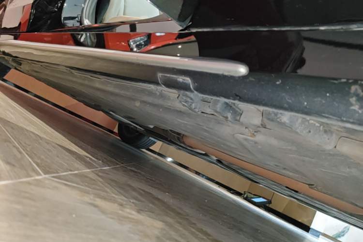 Used Mercedes-Benz C-Class 2021 C 260 L Sport Edition Right Side Sill