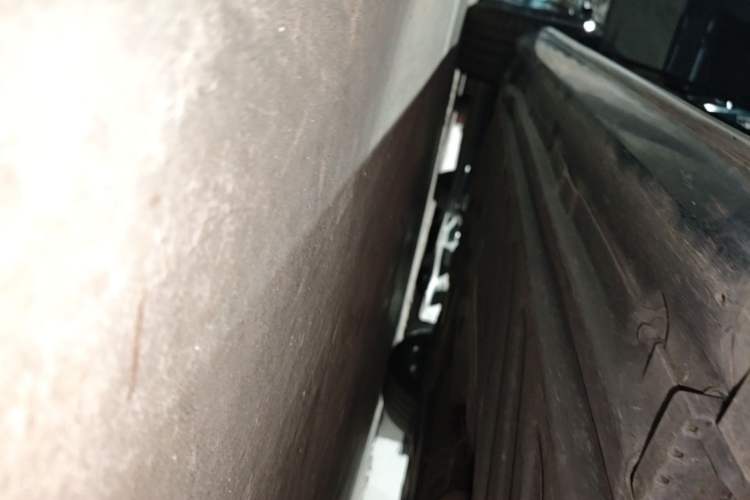Used Mercedes-Benz C-Class 2021 C 260 L Sport Edition Star Collection Right Side Sill
