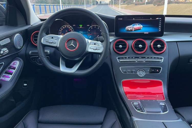 Used Mercedes-Benz C-Class 2021 C 260 L Sport Edition Star Collection Steering Wheel