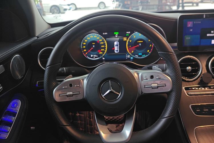 Used Mercedes-Benz C-Class 2021 C 260 L Sport Edition Star Collection Steering Wheel
