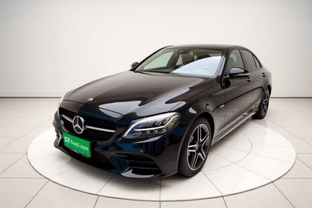 Ojetý Mercedes-Benz C-Class 2021 C 260 L Sport Edition Star Collection