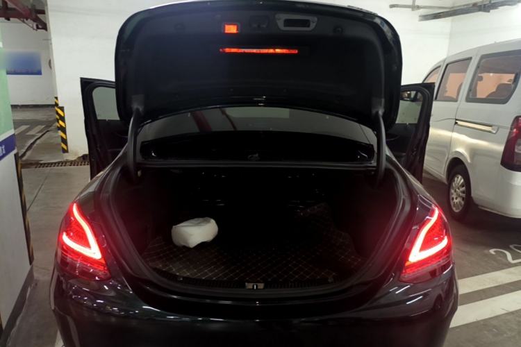 Used Mercedes-Benz C-Class 2021 C 200 L Fashion Edition Sport Version Trunk