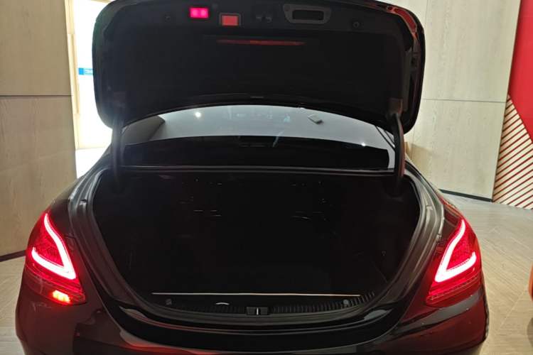 Used Mercedes-Benz C-Class 2021 C 260 L Sport Edition Trunk