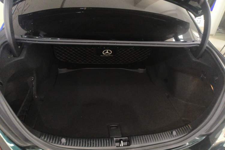 Used Mercedes-Benz C-Class 2021 C 200 L Fashion Edition Sport Version Trunk