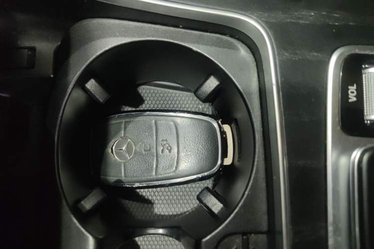 Used Mercedes-Benz C-Class 2021 C 200 L Fashion Edition Sport Version Vehicle Key