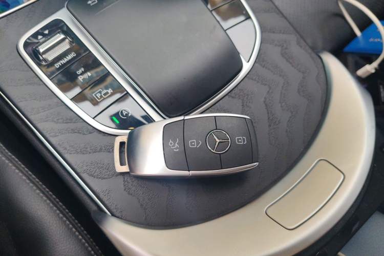 Used Mercedes-Benz C-Class 2021 C 260 L Sport Edition Star Collection Vehicle Key