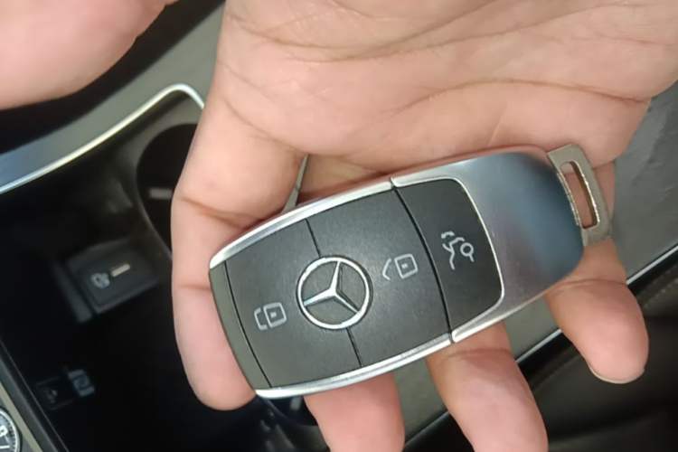 Used Mercedes-Benz C-Class 2021 C 260 L Sport Edition Star Collection Vehicle Key