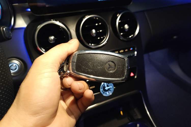 Used Mercedes-Benz C-Class 2021 C 260 L Sport Edition Star Collection Vehicle Key