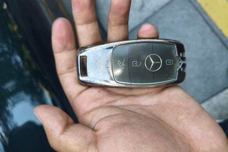 Used Mercedes-Benz C-Class 2021 C 200 L Fashion Edition Sport Version Vehicle Key